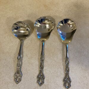 Oneida‎ Community CHANDELIER Stainless Flatware 3 Serving Pcs 1 Ladle 2 Spoons